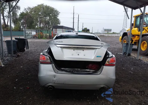 2015 Nissan Altima 2.5/2.5 S/2.5 Sl/2.5 Sv from USA, damaged, VIN 1N4AL3AP1FC466963